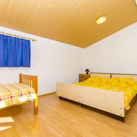 Apartman Nada Rogoznica